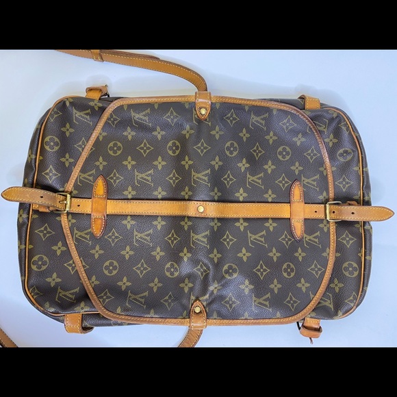 Authentic Louis Vuitton Saumur - Picture 5 of 14